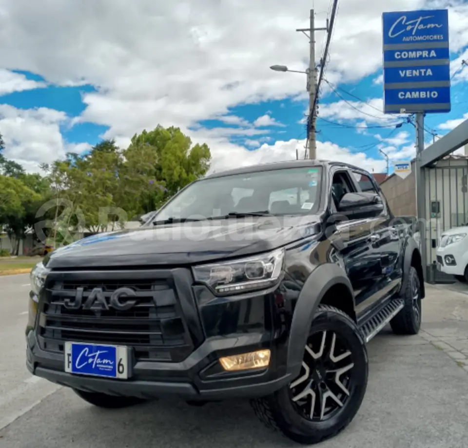 Foto 1 de JAC T8 PRO