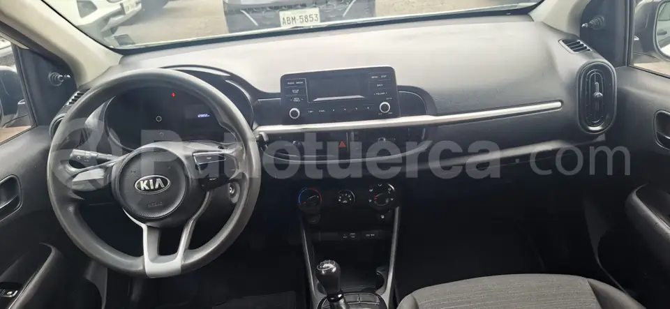 Foto 8 de Kia PICANTO EX 1.2