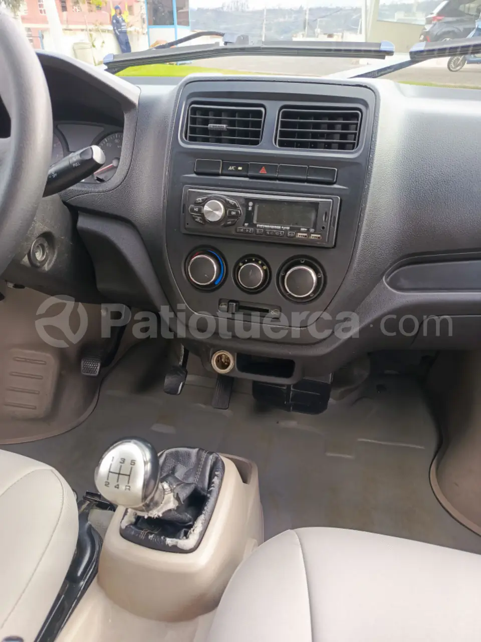 Foto 18 de Foton Gratour V55