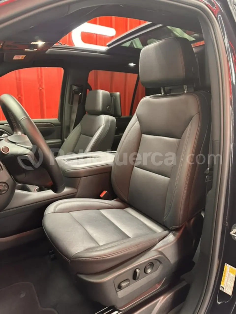 Foto 9 de Chevrolet Tahoe Z71