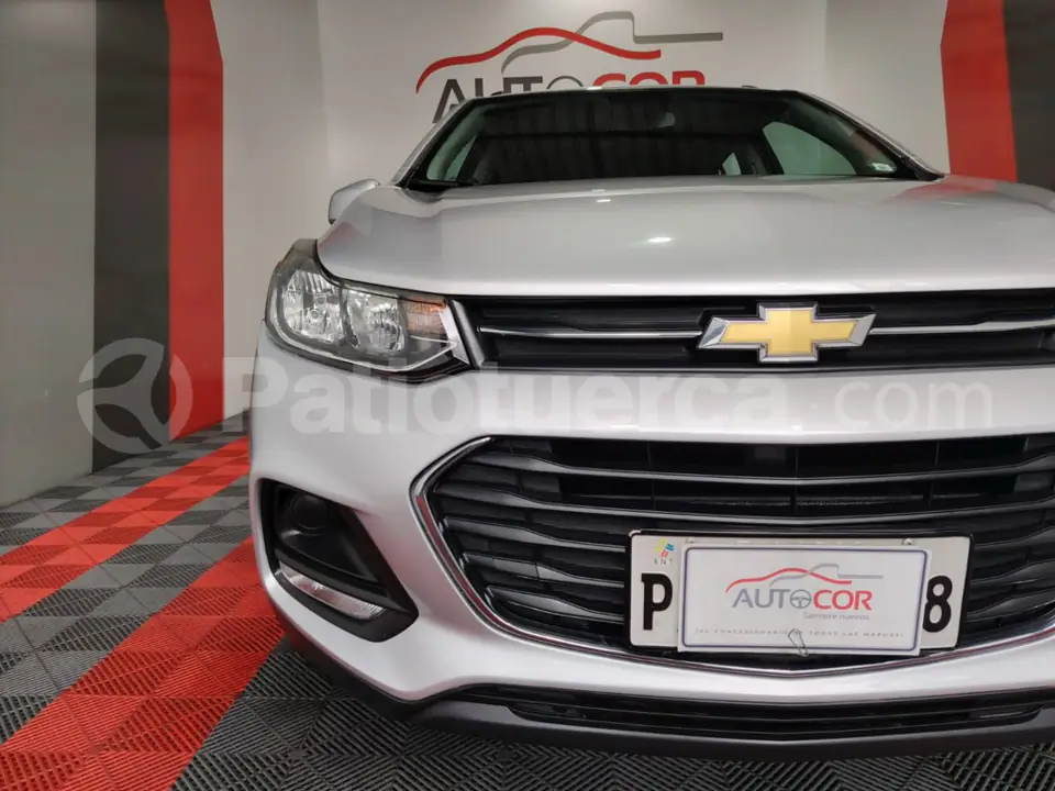 Foto 3 de Chevrolet Tracker LS