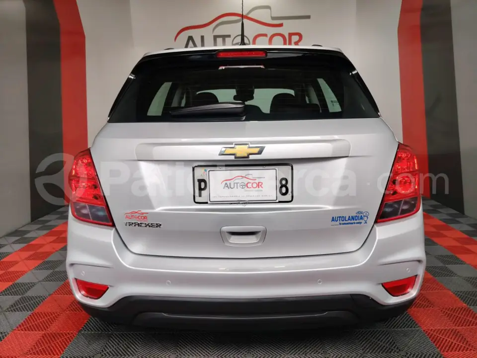 Foto 7 de Chevrolet Tracker LS
