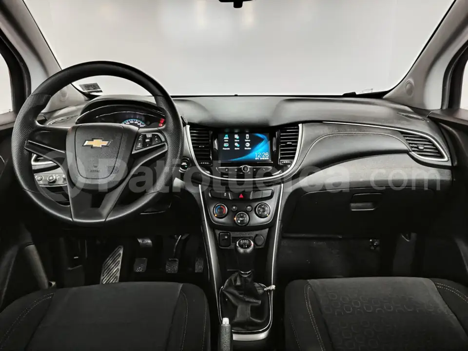 Foto 18 de Chevrolet Tracker LS