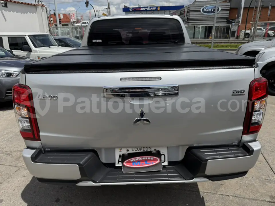 Foto 12 de Mitsubishi L200 HIRIDER