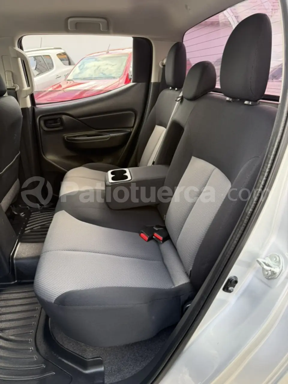 Foto 25 de Mitsubishi L200 HIRIDER