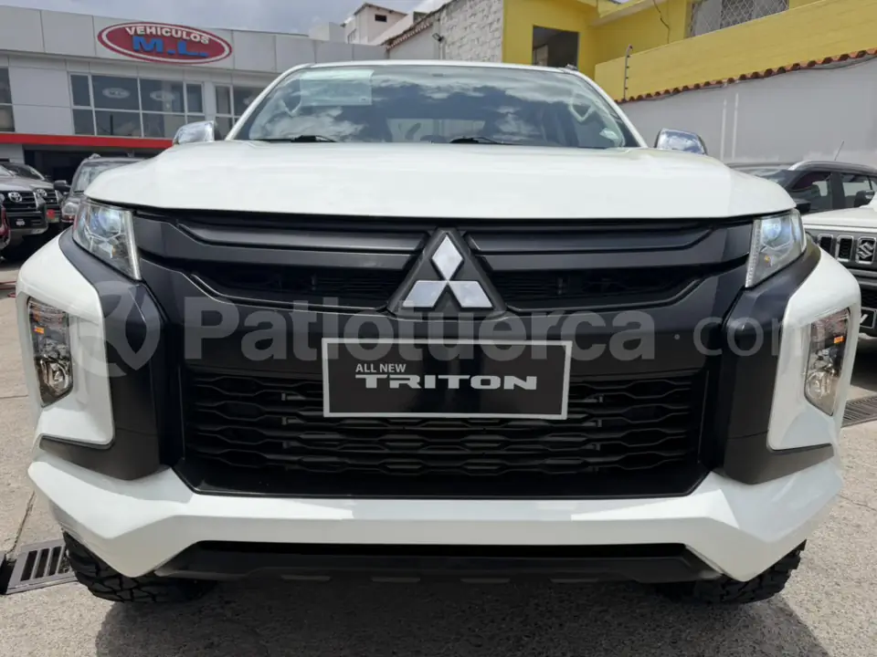 Foto 19 de Mitsubishi L200 Triton