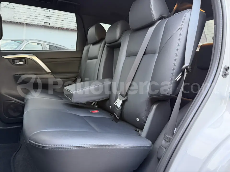 Foto 29 de Mitsubishi Montero Sport Diesel