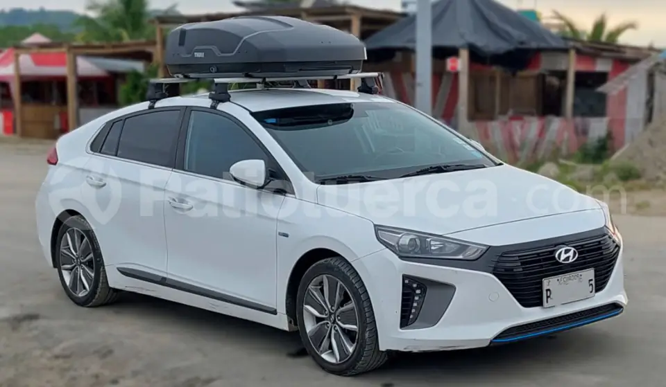 Foto 1 de Hyundai Ioniq Limited