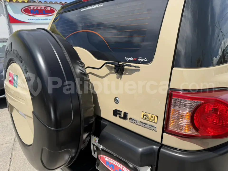 Foto 6 de Toyota FJ Cruiser Trail Teams