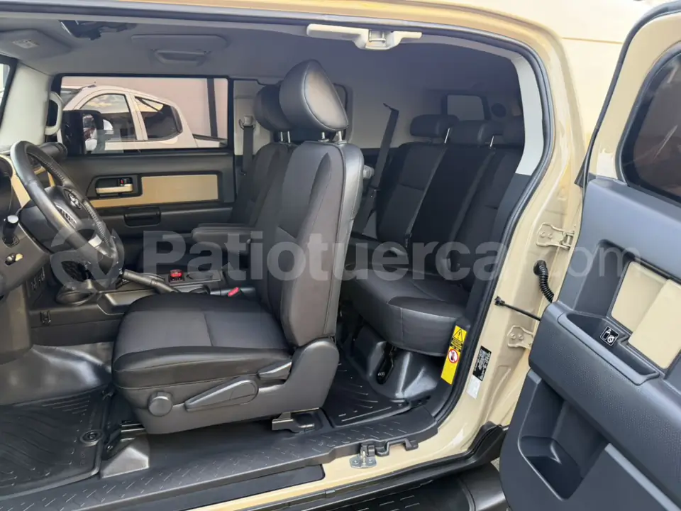 Foto 31 de Toyota FJ Cruiser Trail Teams