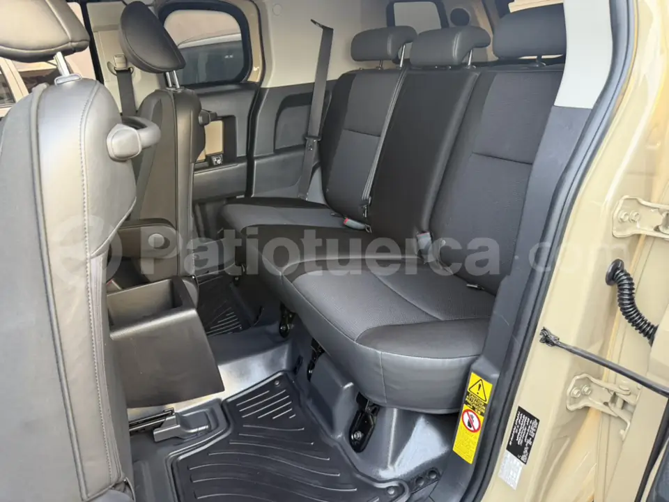 Foto 36 de Toyota FJ Cruiser Trail Teams