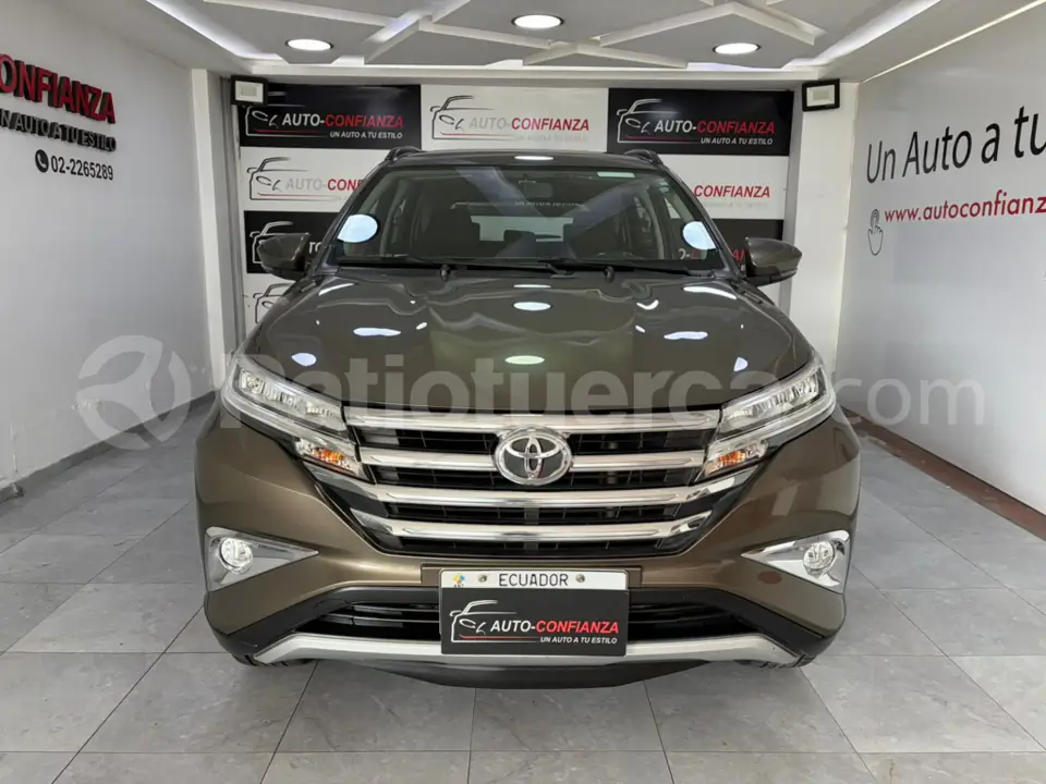 Foto 4 de Toyota Rush