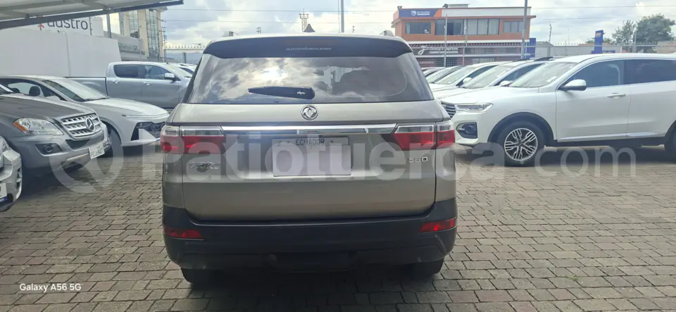 Foto 3 de DFSK GLORY 560