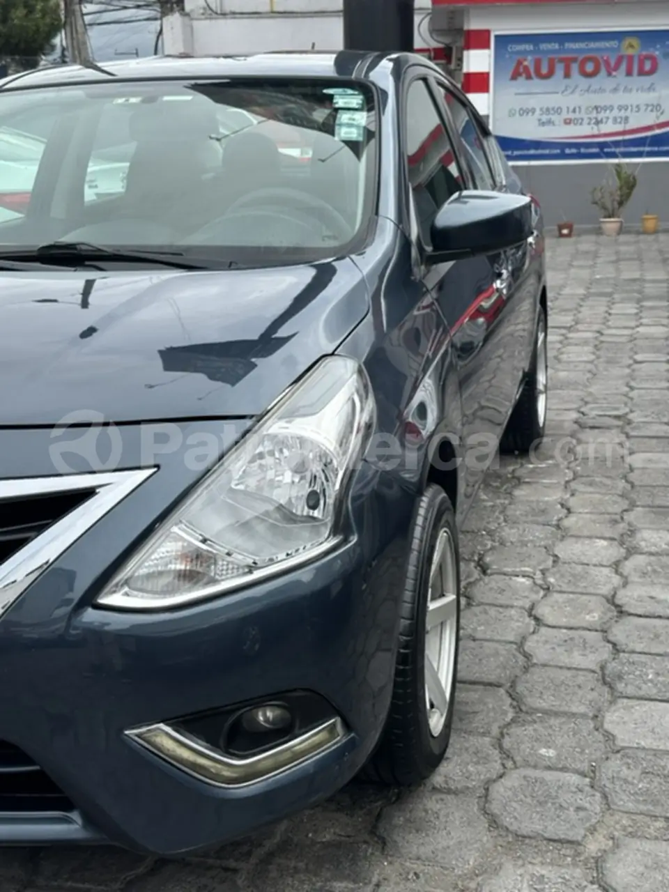 Foto 5 de Nissan Versa