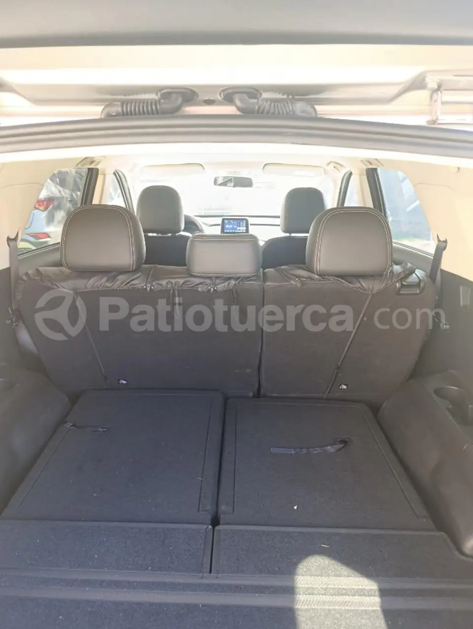 Foto 6 de DFSK GLORY 560
