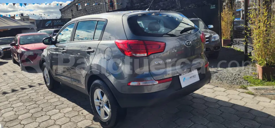 Foto 7 de Kia Sportage LX