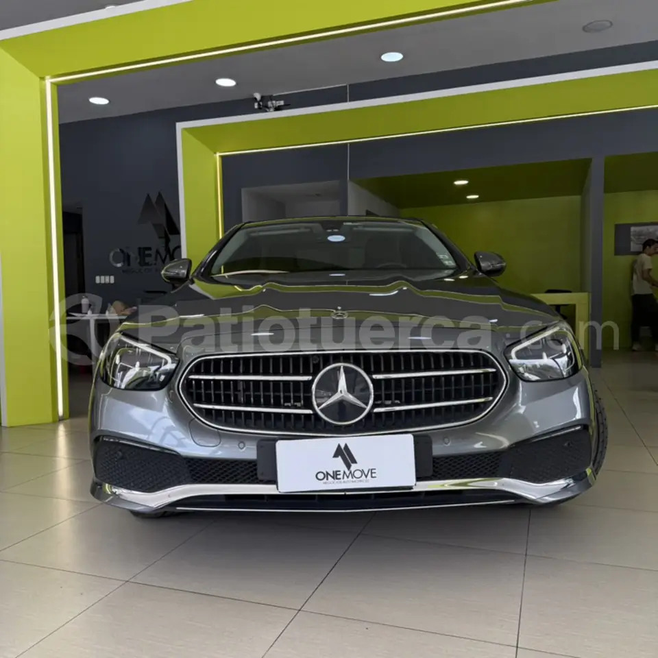 Foto 7 de Mercedes Benz E200