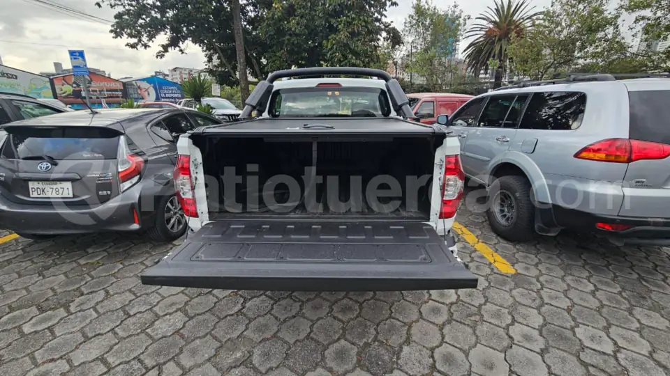 Foto 2 de Chevrolet DMAX CRDI FULL