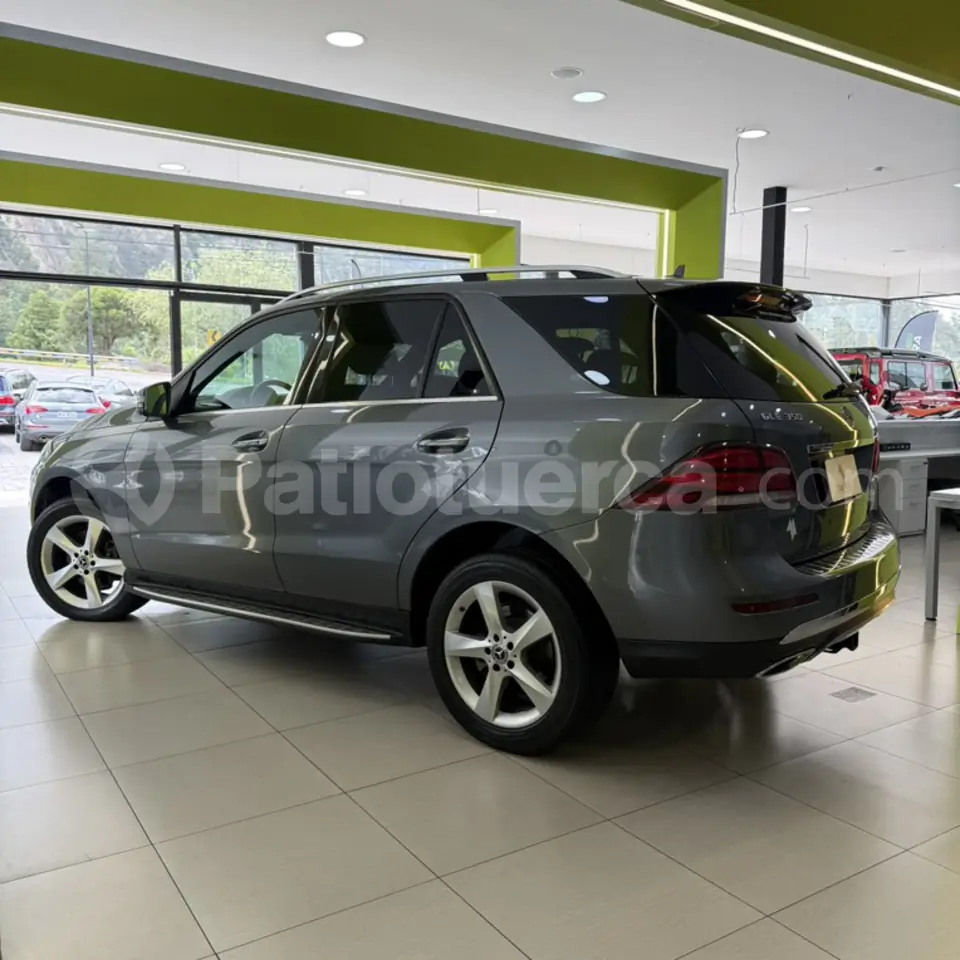 Foto 2 de Mercedes Benz GLE 350
