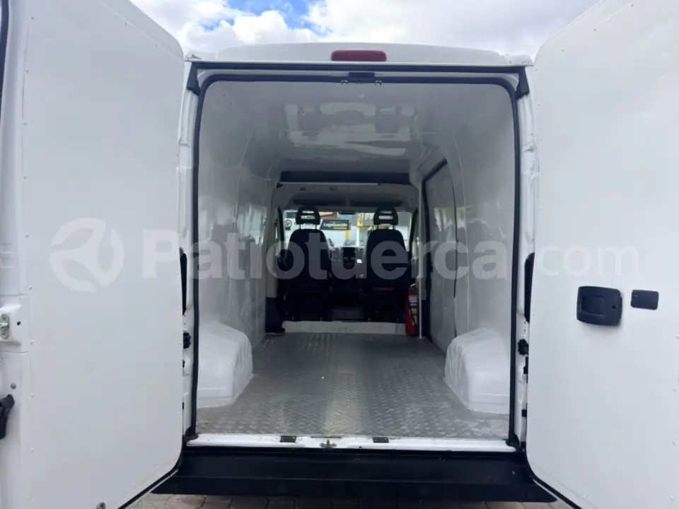 Foto 9 de Citroen JUMPER L2H2