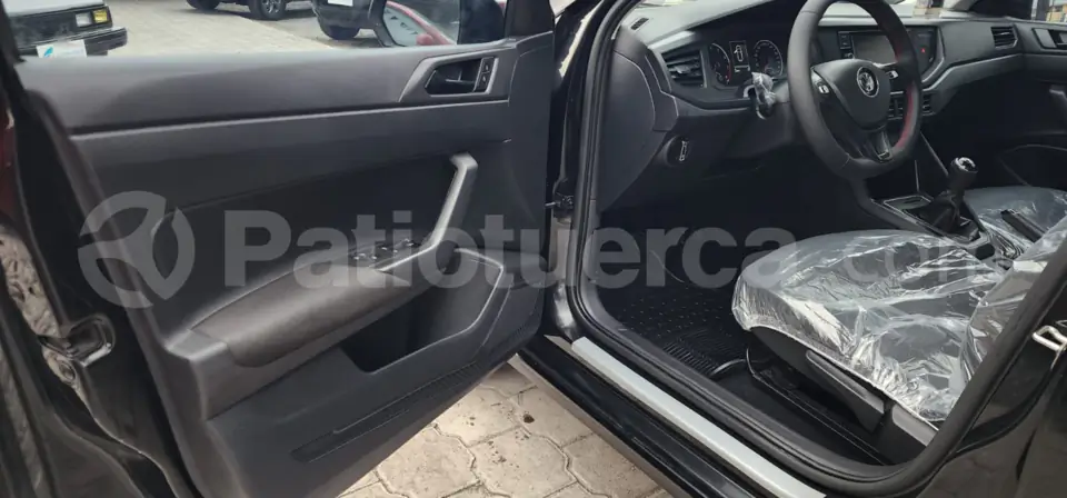 Foto 9 de Volkswagen Polo Highline