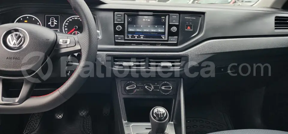 Foto 13 de Volkswagen Polo Highline