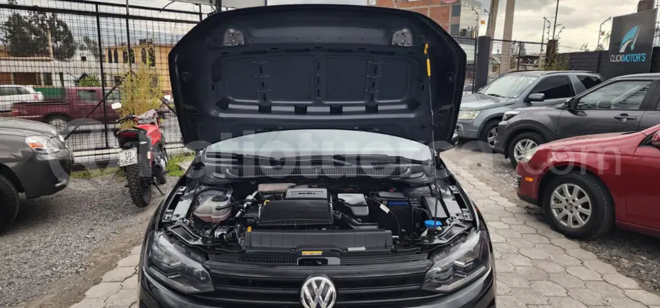 Foto 21 de Volkswagen Polo Highline