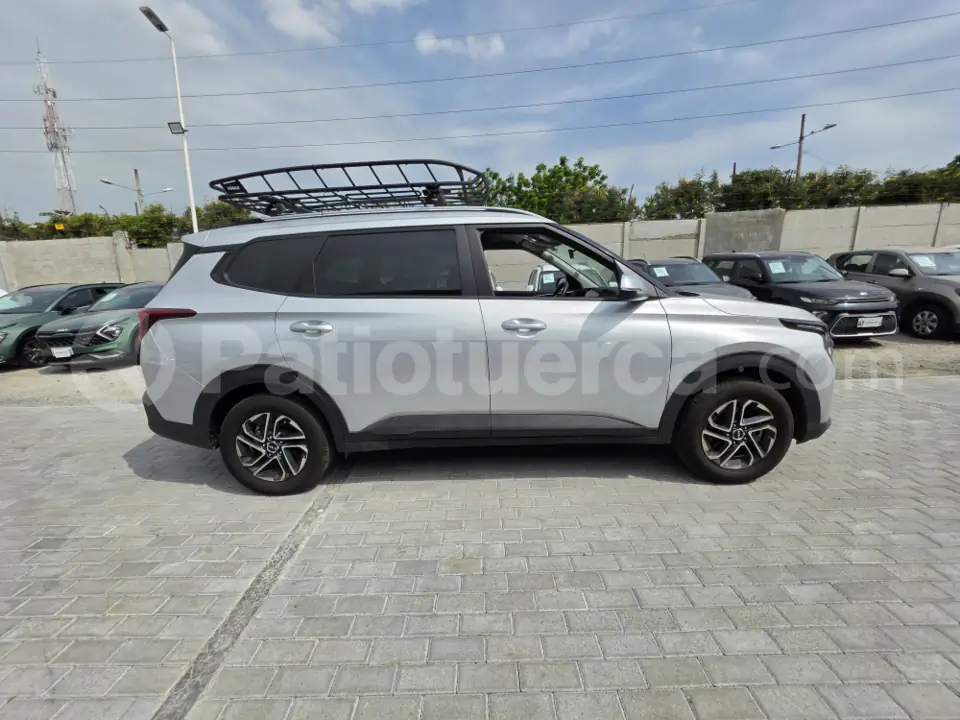 Foto 4 de Kia Carens