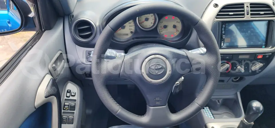 Foto 11 de Toyota RAV 4