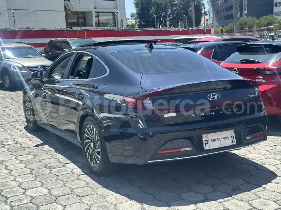Foto 4 de Hyundai Sonata Hybrid