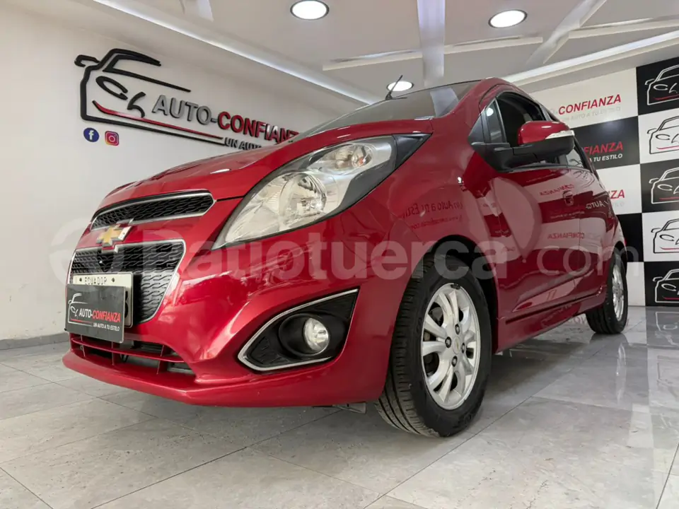 Foto 5 de Chevrolet Spark GT
