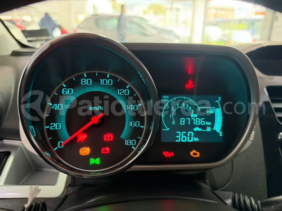 Foto 20 de Chevrolet Spark GT
