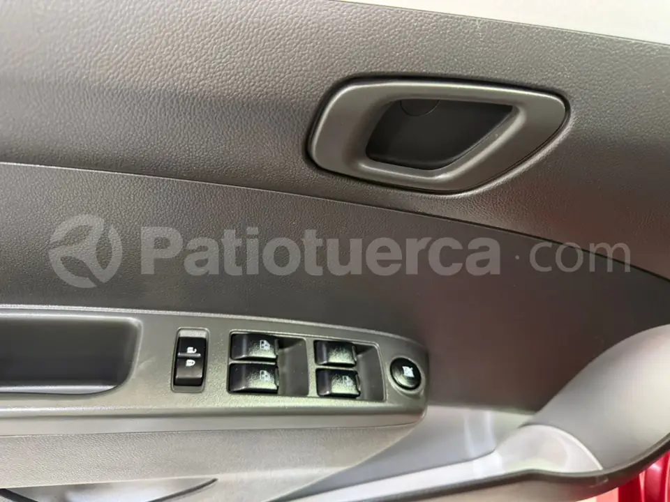 Foto 10 de Chevrolet Spark GT FULL