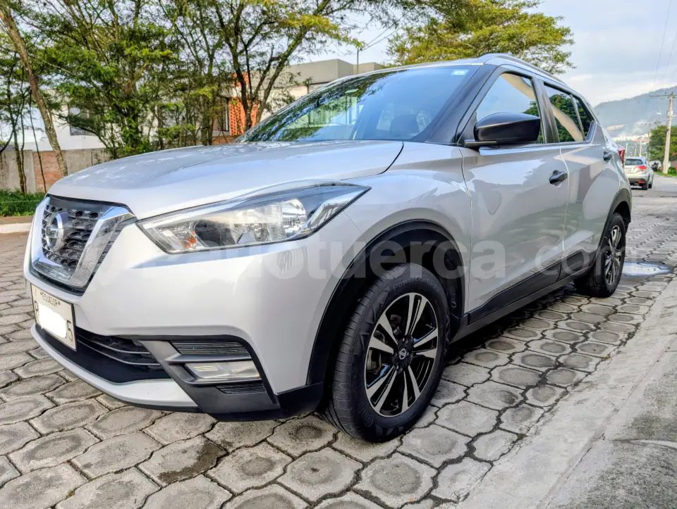 Foto 3 de Nissan Kicks
