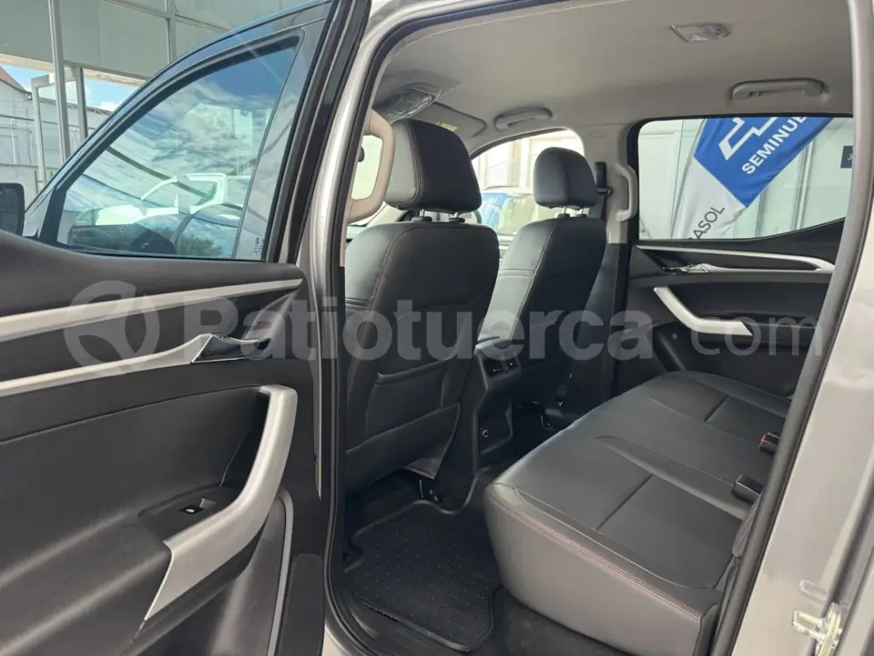 Foto 10 de Chevrolet D-MAX PREMIER