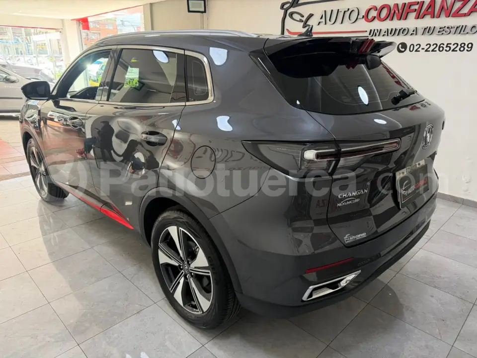 Foto 7 de Changan CS55 Plus