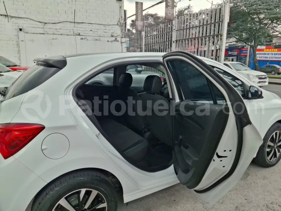 Foto 13 de Chevrolet JOY BLACK