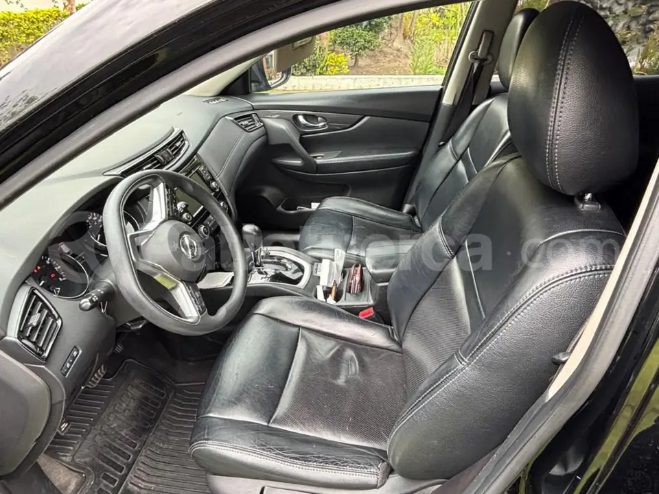 Foto 4 de Nissan XTRAIL SENSE