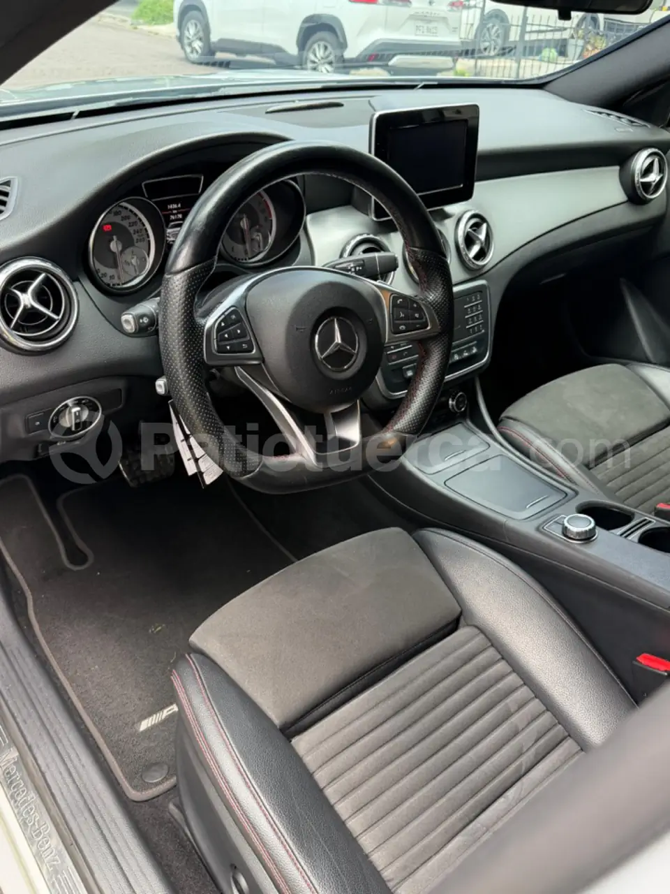 Foto 4 de Mercedes Benz GLA 250