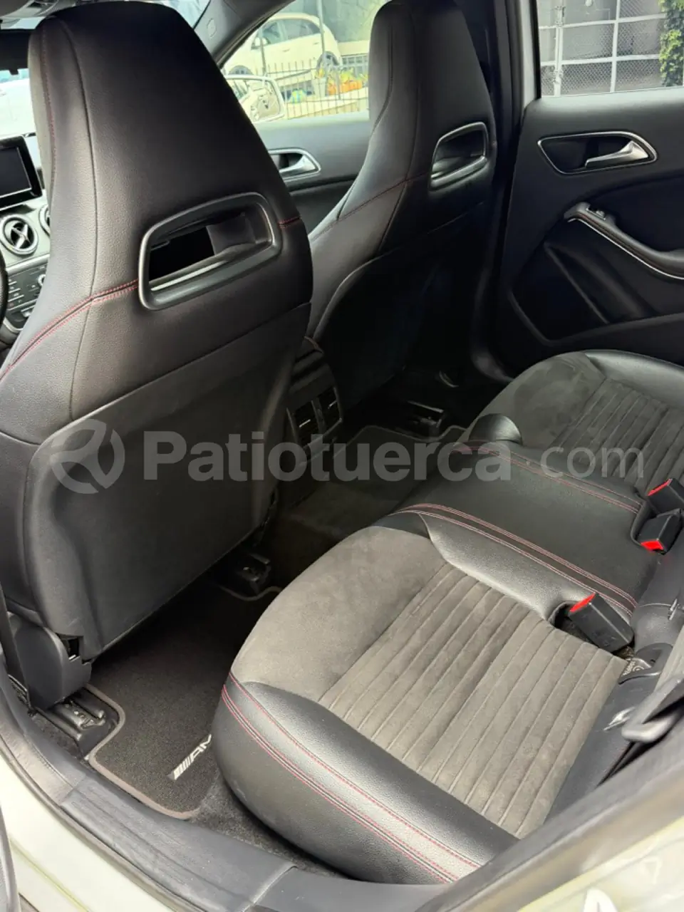 Foto 5 de Mercedes Benz GLA 250