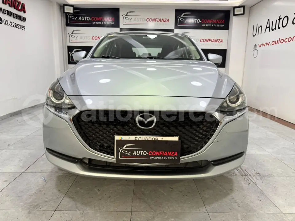 Foto 3 de Mazda 2