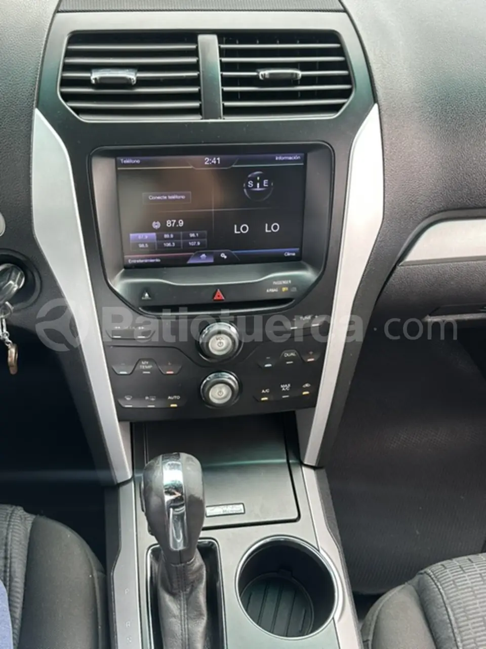 Foto 10 de Ford Explorer XLT