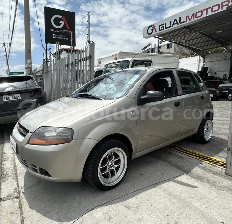Foto 2 de Chevrolet Aveo Activo