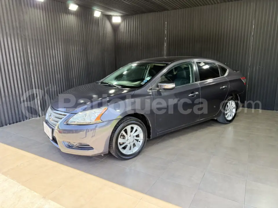 Foto 4 de Nissan Sentra Advance AT