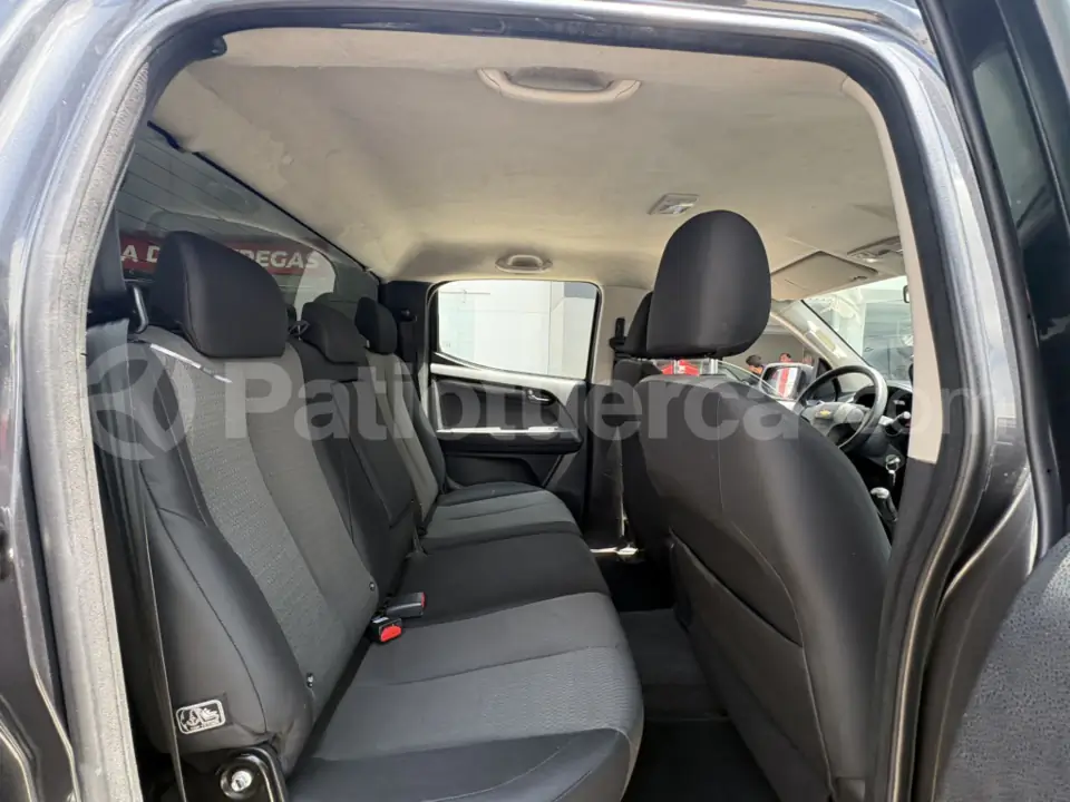 Foto 4 de Chevrolet D-MAX CRDI 2.5 CD 4X2 TM DIESEL
