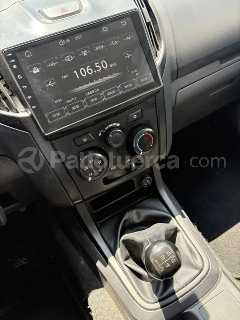 Foto 9 de Chevrolet D-MAX CRDI 2.5 CD 4X2 TM DIESEL