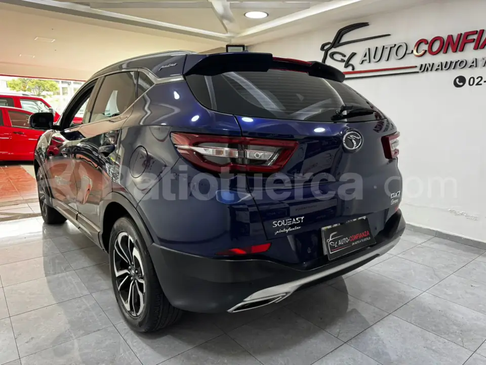 Foto 6 de Soueast DX7