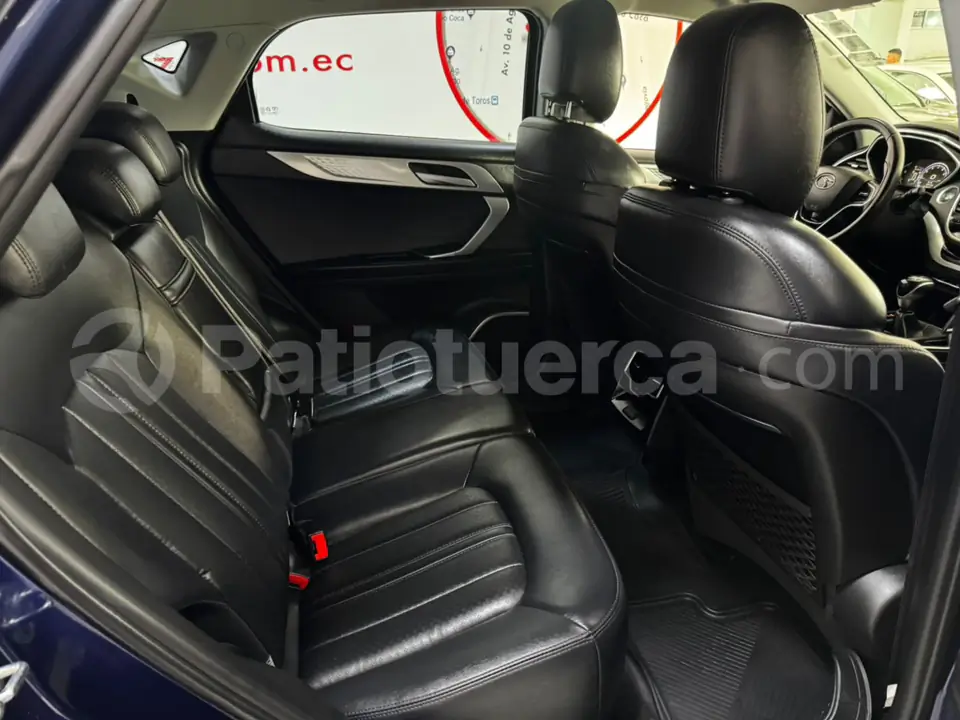 Foto 15 de Soueast DX7