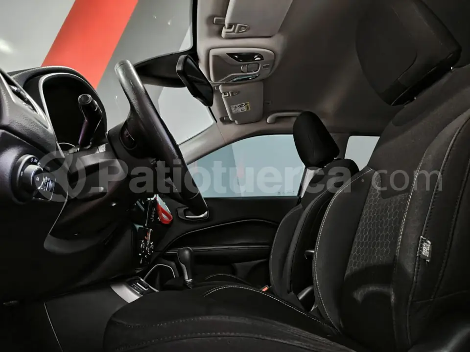 Foto 18 de Jeep New Compass Sport