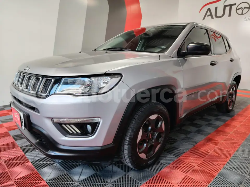 Foto 29 de Jeep New Compass Sport